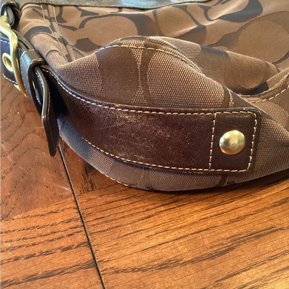 Coach Hobo Bag - Picture 4 of 16